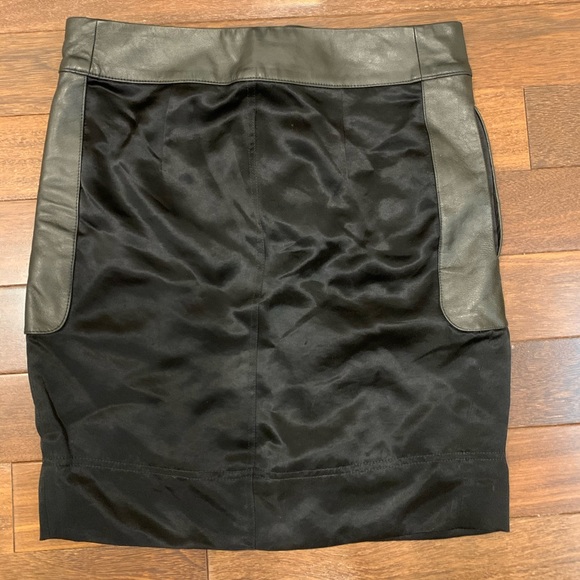Marc by Marc Jacobs leather skirt - Picture 2 of 3